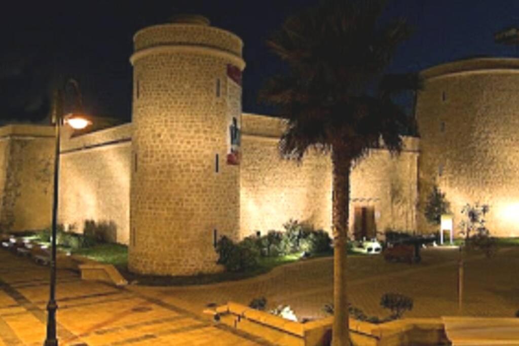 A 600 M De La Playa Y El Castillo Santa Ana Roquetas de Mar Dış mekan fotoğraf